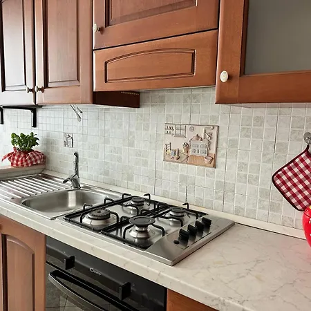 Acquamarina Apartman *