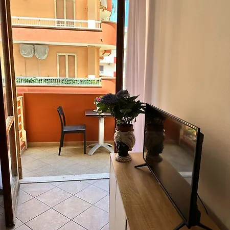 Acquamarina Апартаменти *